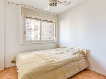 VENTA. BARRACAS. DEPARTAMENTO 4 AMBIENTES