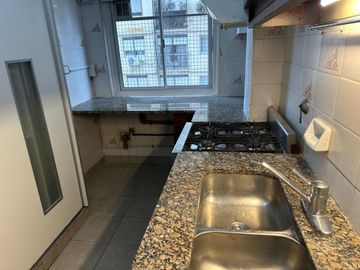 VENTA. BARRACAS. DEPARTAMENTO 4 AMBIENTES