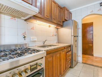 VENTA. BARRACAS. DEPARTAMENTO 4 AMBIENTES