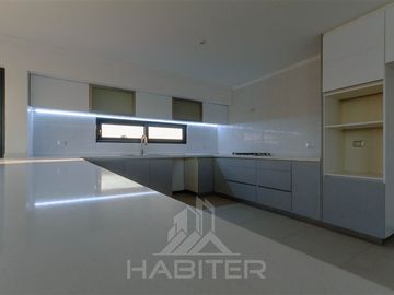 Casa en Venta en Reserva Huilquilemu