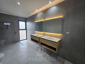 Casa en Venta en Reserva Huilquilemu