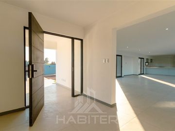 Casa en Venta en Reserva Huilquilemu