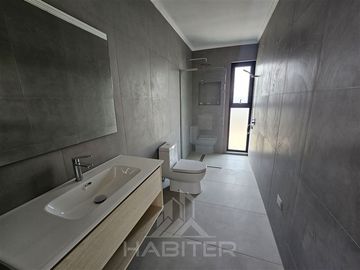 Casa en Venta en Reserva Huilquilemu
