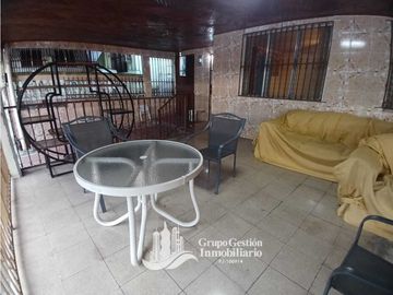 SE VENDE CASA EN VILLA LUCRE 3 RECMARAS KAF