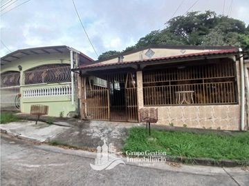 SE VENDE CASA EN VILLA LUCRE 3 RECMARAS KAF