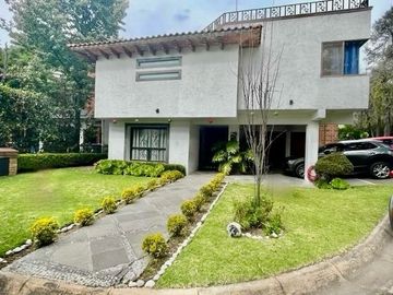 Casa en Venta en Club de Golf Los Encinos