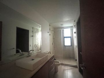 CASA en VENTA, CLUB DE GOLF LOS ENCINOS, LERMA, ESTADO DE MÉXICO