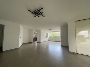 CASA en VENTA, CLUB DE GOLF LOS ENCINOS, LERMA, ESTADO DE MÉXICO