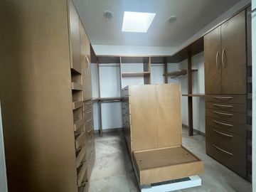 CASA en VENTA, CLUB DE GOLF LOS ENCINOS, LERMA, ESTADO DE MÉXICO