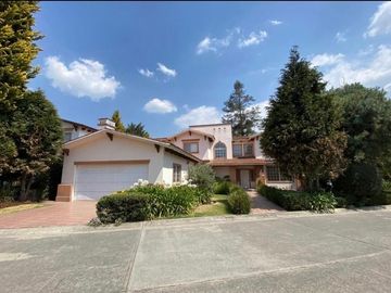 En Venta o Renta casa en Los Robles, Lerma, Estado de México