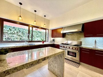 Venta preciosa casa en Club de Golf Los Encinos, Lerma, Edo de Mexico