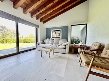 Venta preciosa casa en Club de Golf Los Encinos, Lerma, Edo de Mexico