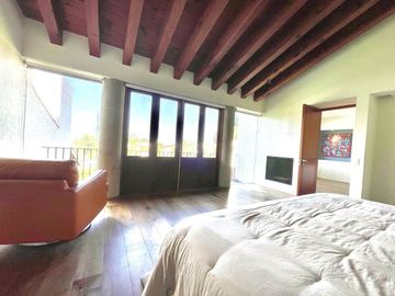 Venta preciosa casa en Club de Golf Los Encinos, Lerma, Edo de Mexico
