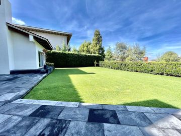 Venta preciosa casa en Club de Golf Los Encinos, Lerma, Edo de Mexico