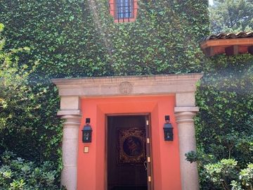 ESPECTACULAR  RESIDENCIA EN EXCLUSIVO FRACCIONAMIENTO
