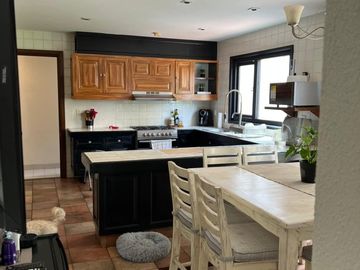 Bonita casa en venta, Club de Golf Los Encinos