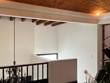 Bonita casa en venta, Club de Golf Los Encinos