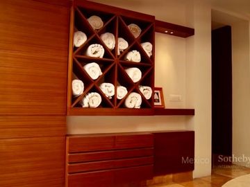 En venta Residencia en Club de Golf Los Encinos