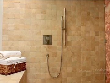 En venta Residencia en Club de Golf Los Encinos