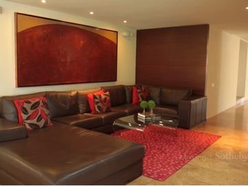 En venta Residencia en Club de Golf Los Encinos