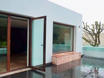 En venta Residencia en Club de Golf Los Encinos