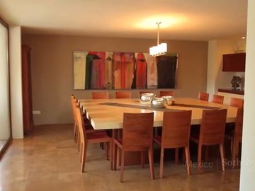 En venta Residencia en Club de Golf Los Encinos