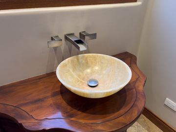 I3 CASA DE LUJO DE VENTA EN CUMBAYA