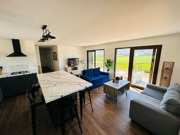 Palmilla, Casas Nuevas con Vista Panorámica