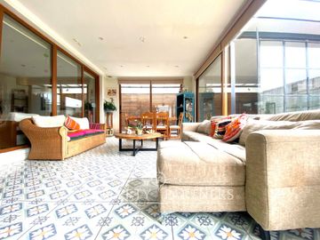 Casa mediterránea en Lomas de San Andrés