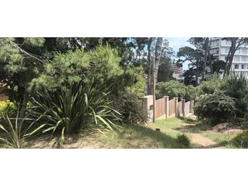 Comoda y amplia casa en Pinamar inmejorable zona