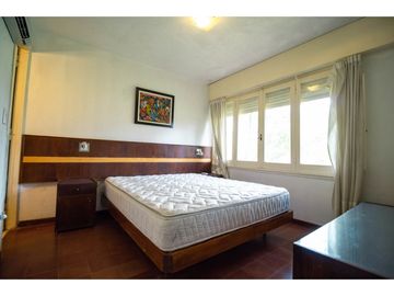 Comoda y amplia casa en Pinamar inmejorable zona