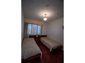 Comoda y amplia casa en Pinamar inmejorable zona