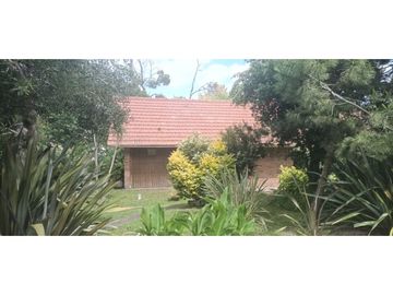 Comoda y amplia casa en Pinamar inmejorable zona