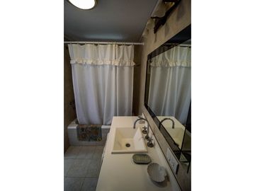 Comoda y amplia casa en Pinamar inmejorable zona
