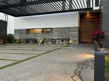 RESIDENCIA EN VENTA EN NUEVO VALLARTA, JALISCO
