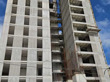 VENTA DE PENTHOSE DISTRITO LAGO EN HDA CARLOTA CORREGIDORA QUERETARO RDV-AE