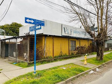 Vendo propiedad comercial ubicada en la esquina de calle Esmeralda con O'Brien