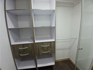 Apartamento Itagui en unidad completa piso intermedio