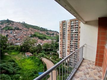 Apartamento Itagui en unidad completa piso intermedio
