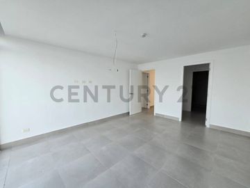 Venta Casa con Vista al Rio en Isla Mocoli
