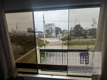 Depa 2do piso de residencia en Corpac