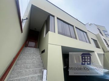 Depa 2do piso de residencia en Corpac