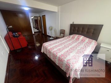 Depa 2do piso de residencia en Corpac