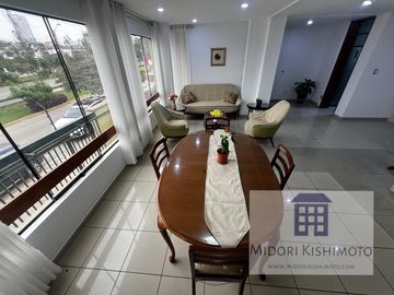 Depa 2do piso de residencia en Corpac
