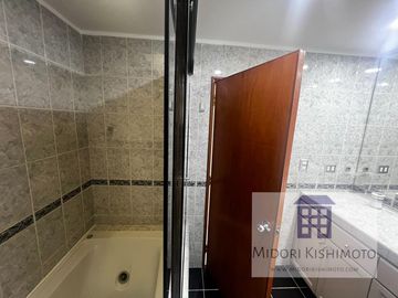 Depa 2do piso de residencia en Corpac