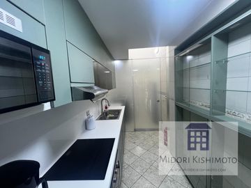 Depa 2do piso de residencia en Corpac