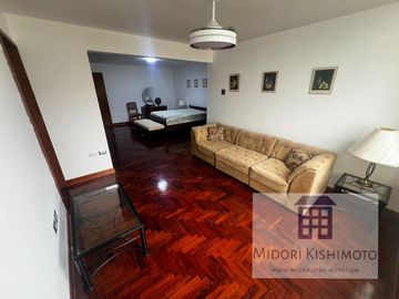 Depa 2do piso de residencia en Corpac