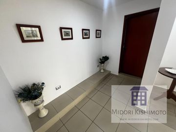 Depa 2do piso de residencia en Corpac