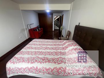 Depa 2do piso de residencia en Corpac