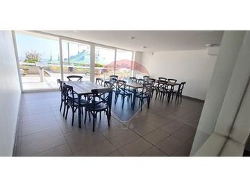 Hermoso departamento, en Av. Cerro Paranal